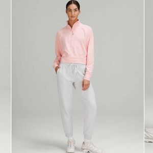 Lululemon Heathered Light Gray  Scuba Joggers Size 6